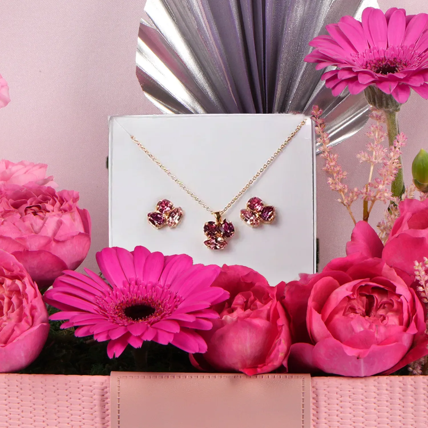 Caroline Svedbom Swarovski Crystals Dark Rose Jewllery Set