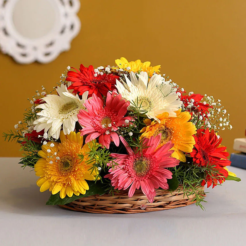 Petite Floral Brilliance with Ferrero Rocher