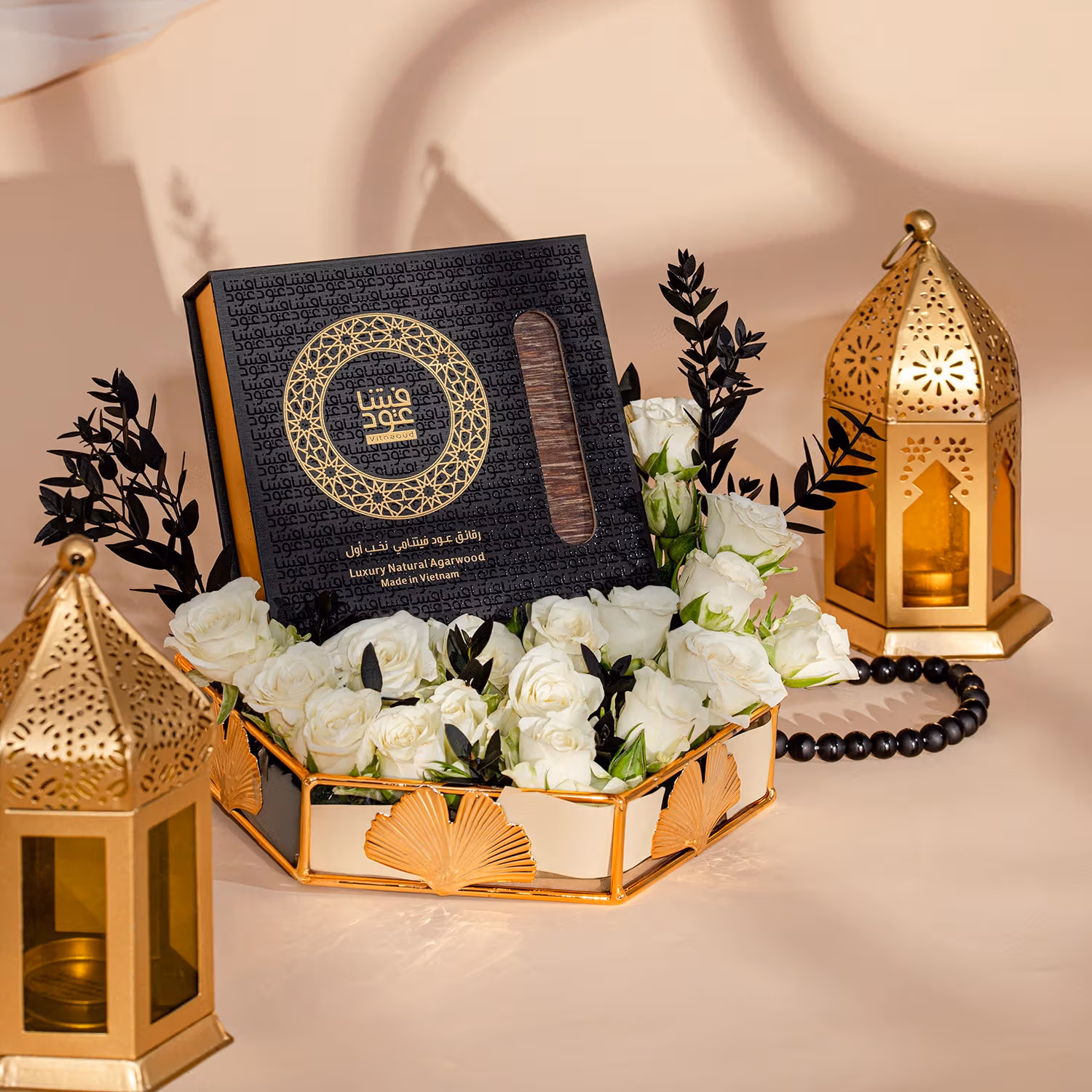 Ramadan Mystic: Luxurious 6 Tola Vietnamese Oud Chips & White Roses Gift Set