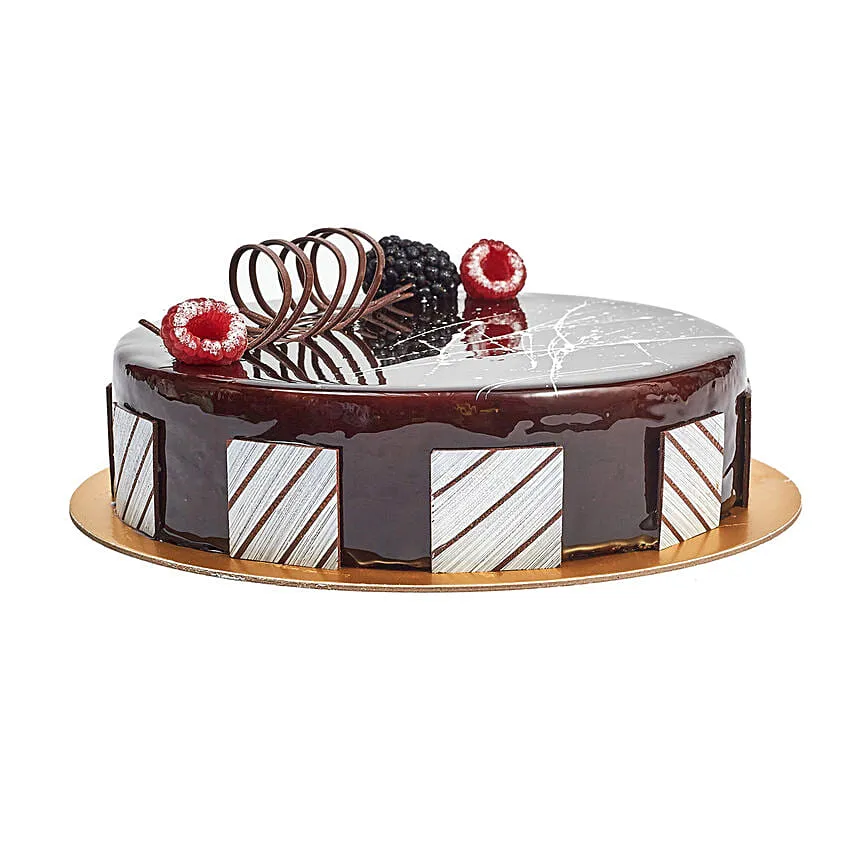 500 grams Truffle Cake For Anniversary