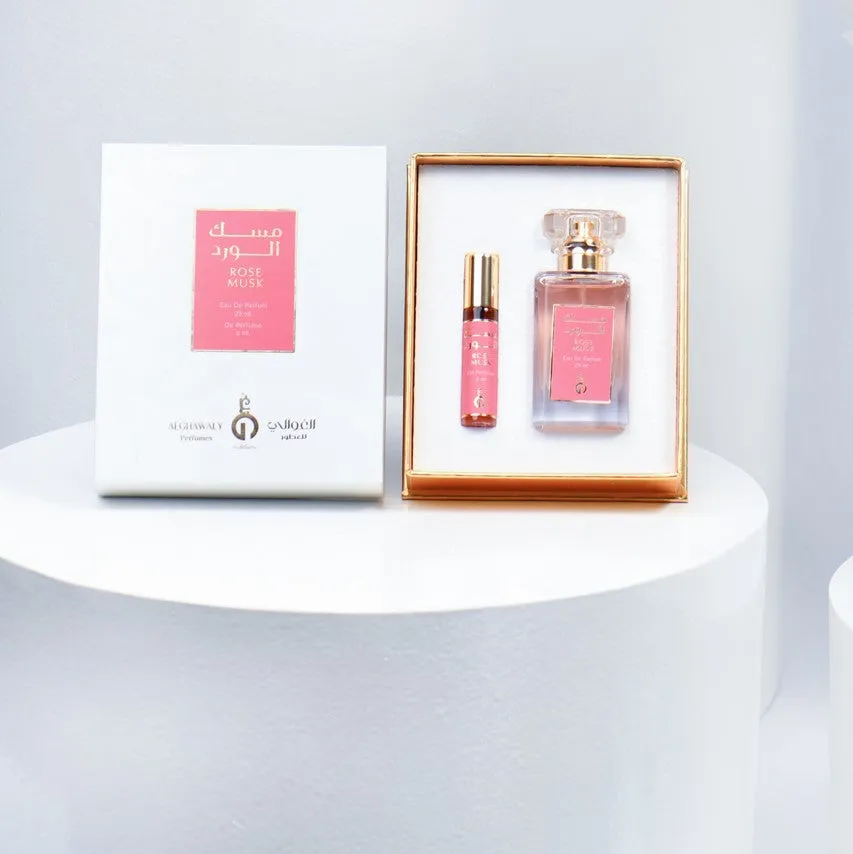 Eternal Bond Gift Box: A Blooming Tribute to Love