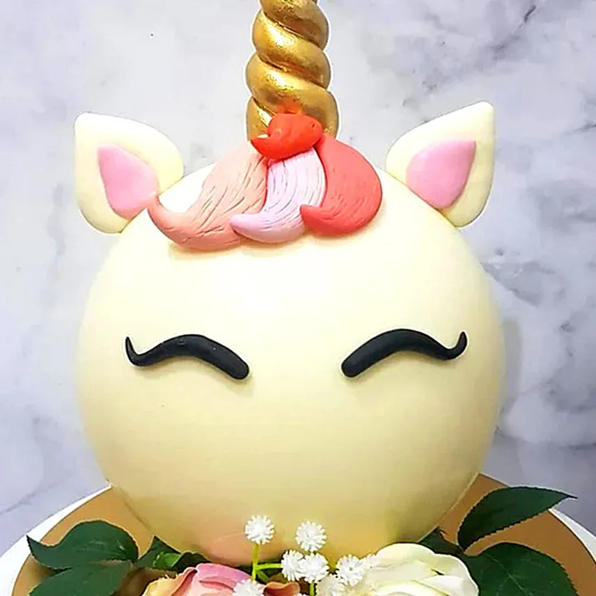Unicorn Shaped Lychee Pinata Cake