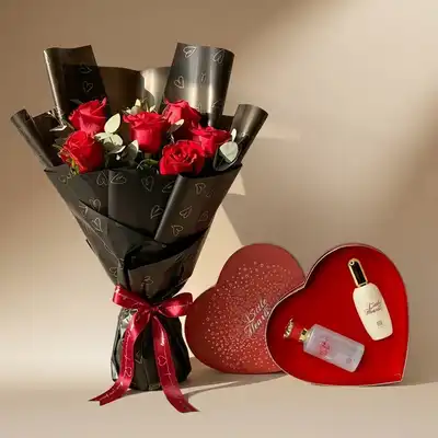 Valentine's Romance: Roses & Fragrance Gift Set