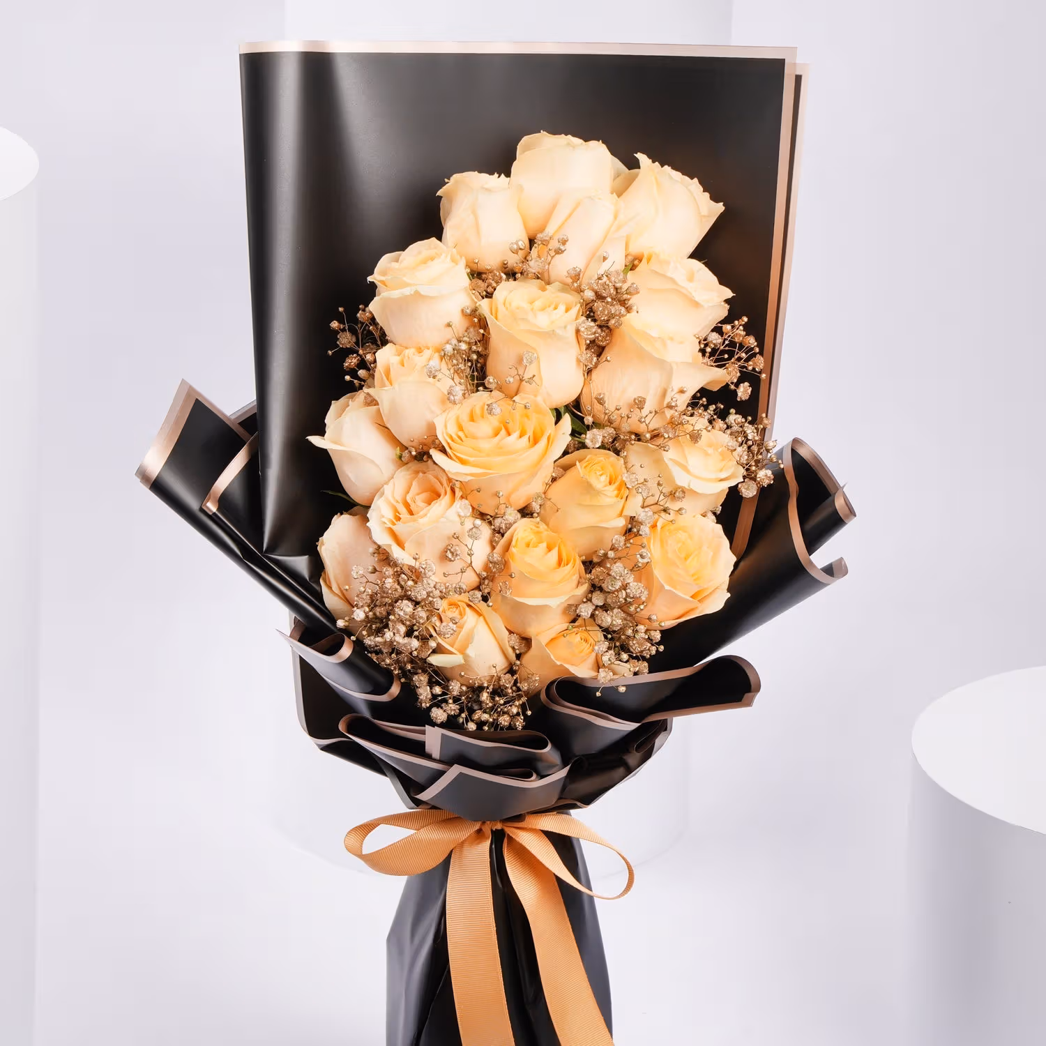 20 Peach Roses Bouquet