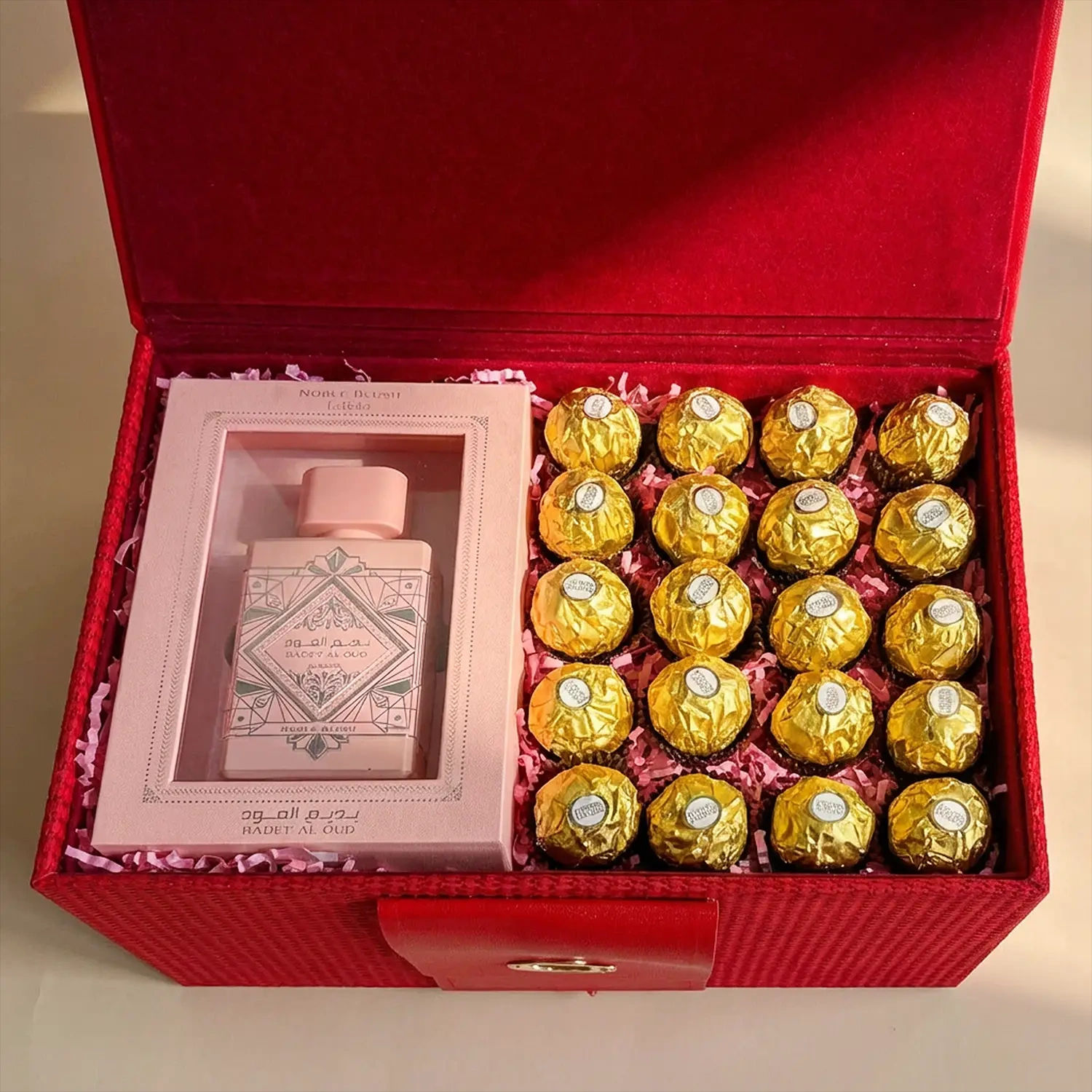 Luxurious Love Gift Set with Ferrero Rocher & Perfume