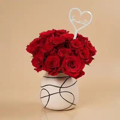 Elegant Red Rose Bouquet with Stylish Ceramic Vase and Love Topper