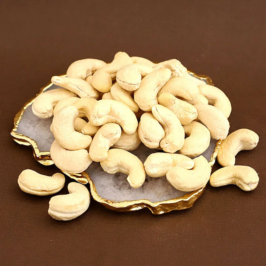 Sneh Antique Rakhi With Soan Papdi & Cashews