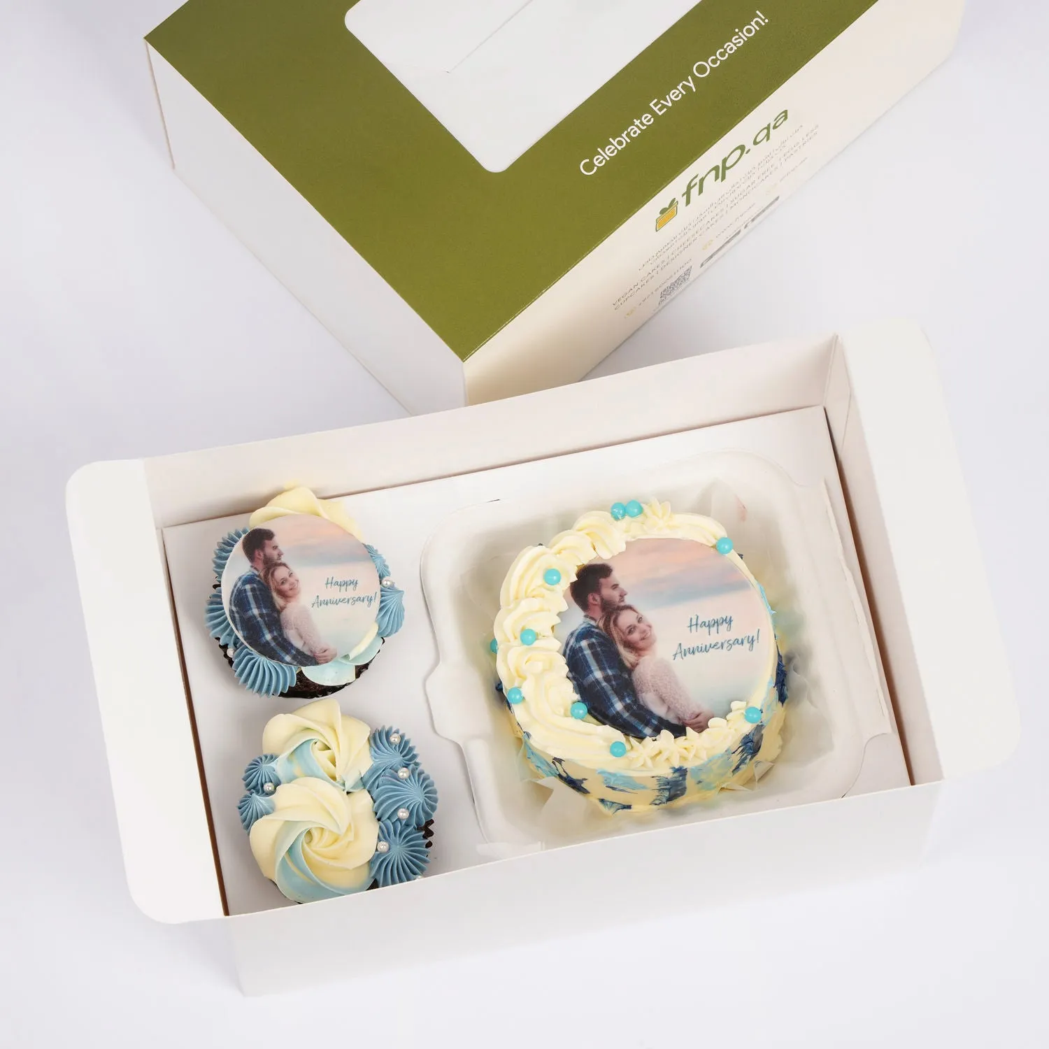 Celebrate with a Personalized Bento Cake Box - Perfect for Any Occasion!
