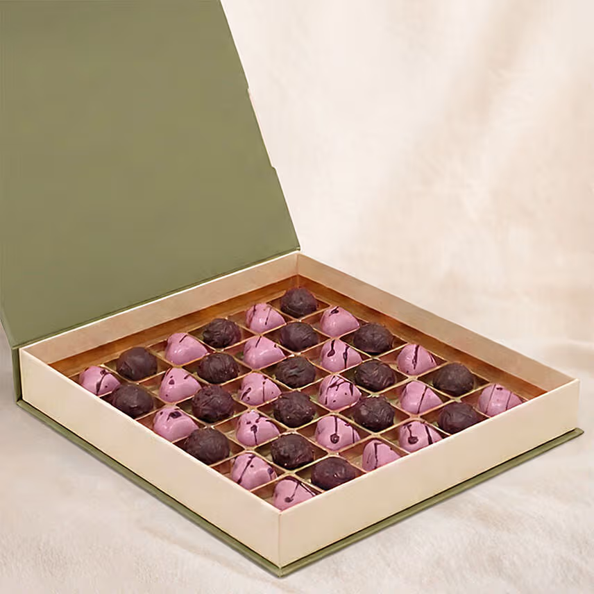 Valentine's Day Special Heart Pralines