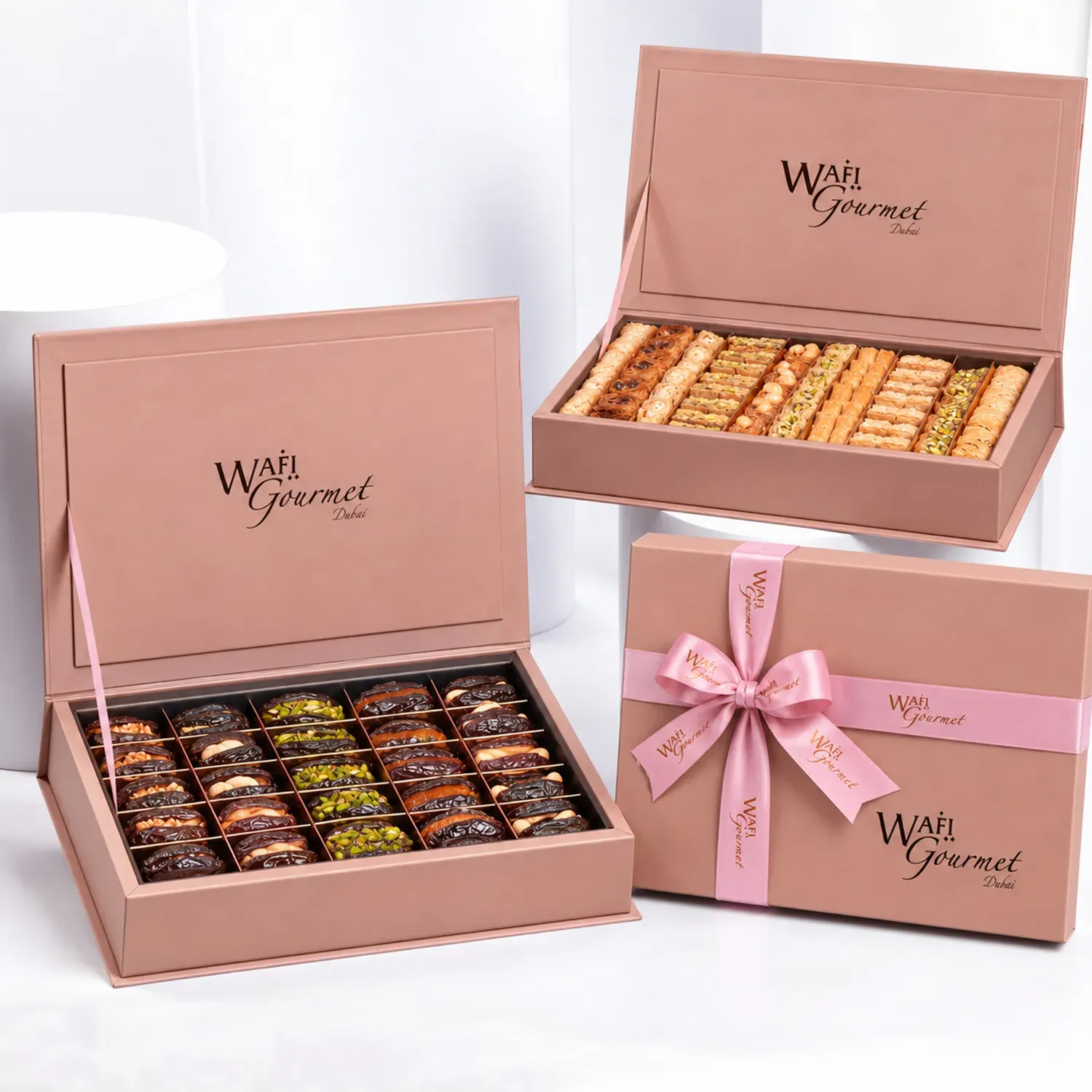 Baklawa and Stuffed Dates Gift Set By Wafi