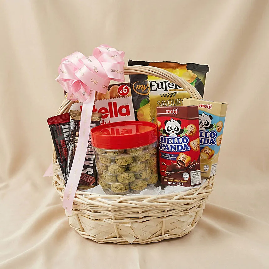 Gourmet Sweet & Savoury Snack Celebration Hamper