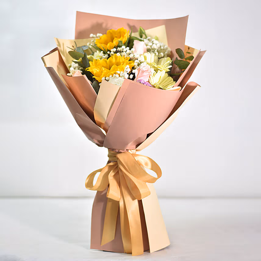 Premium Mixed Flowers Bouquet With Ferrero Rocher